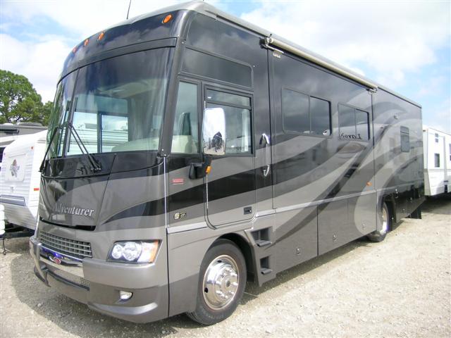 Used 2006 Winnebago Adventurer 32V Class A - Gas For Sale
